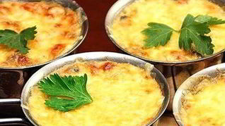 Жюльен с курицей и грибами