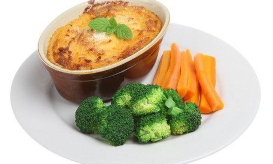 Рецепт жюльен с ветчиной, цветной капустой, брокколи и зеленым горошком